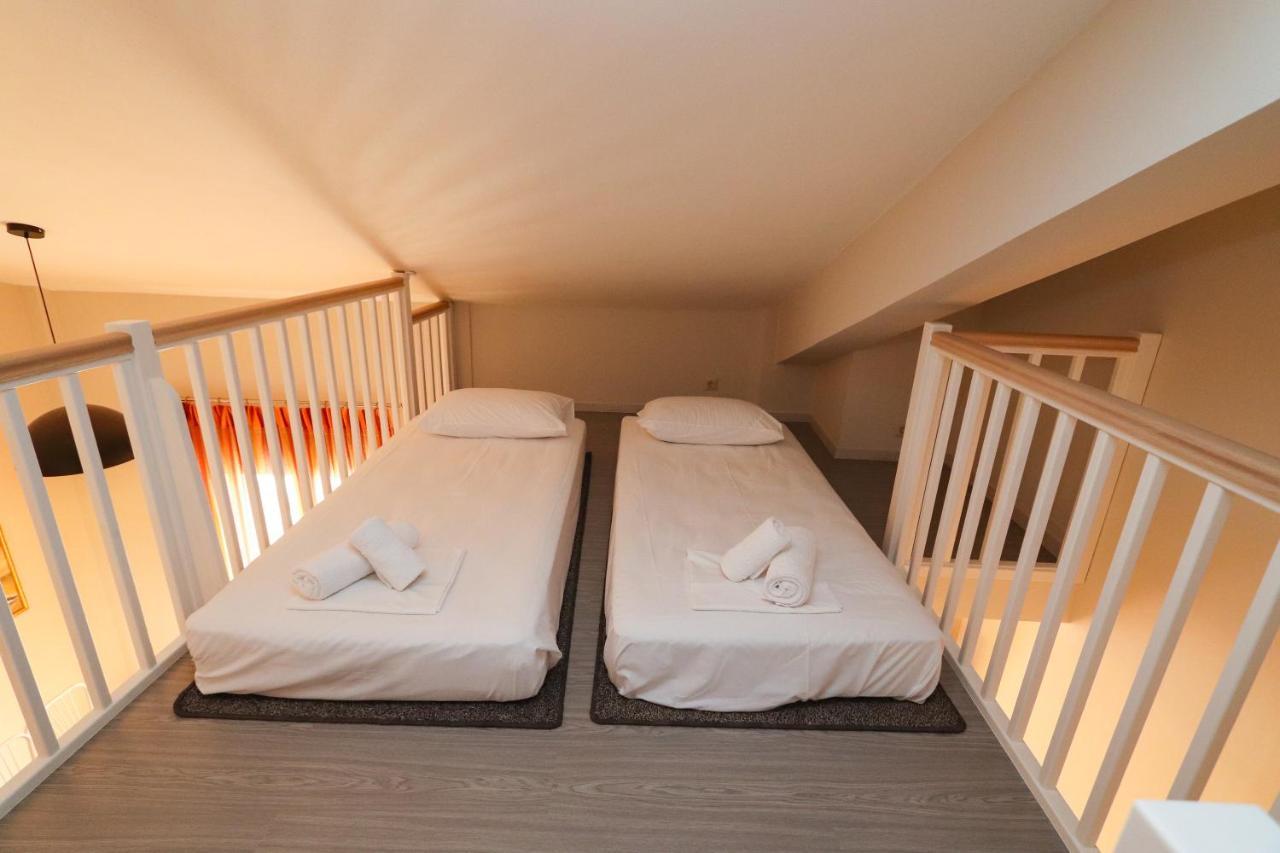 Gialtra East & West Seaside Apartments מראה חיצוני תמונה