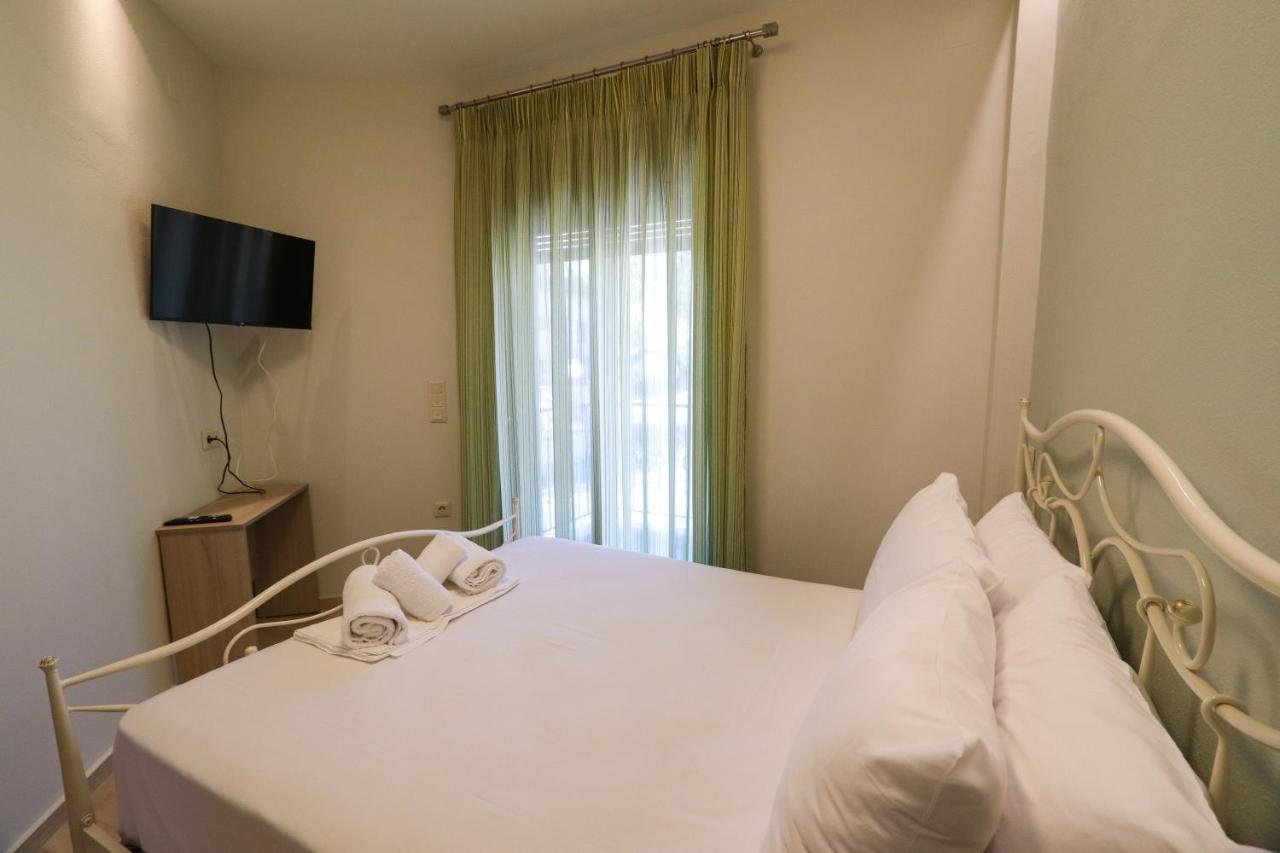Gialtra East & West Seaside Apartments מראה חיצוני תמונה